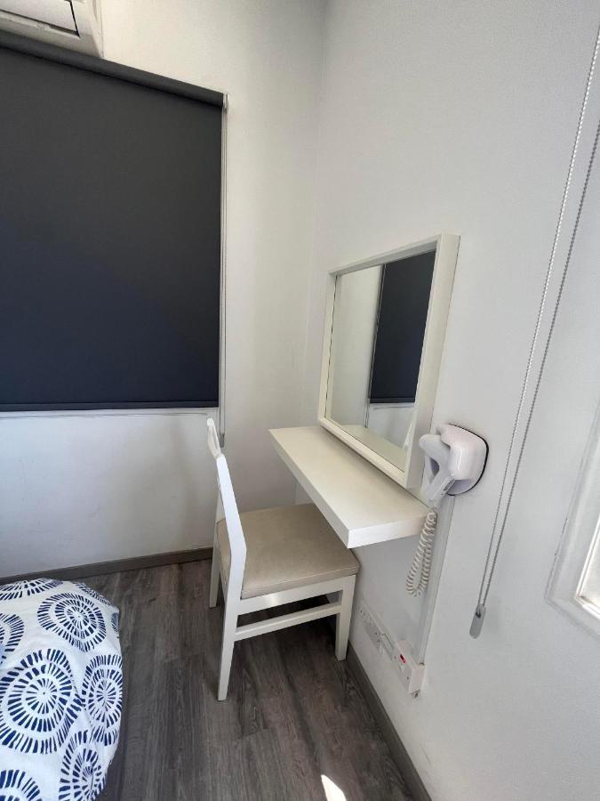 Polyxeni Hotel Apartments Limassol Exterior photo